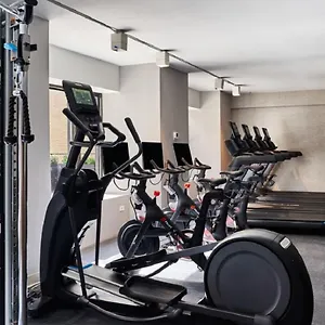 https://park-lane-hotel.us-newyorkcity.com