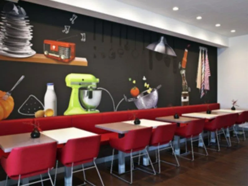 慕尼黑城西宜必思酒店